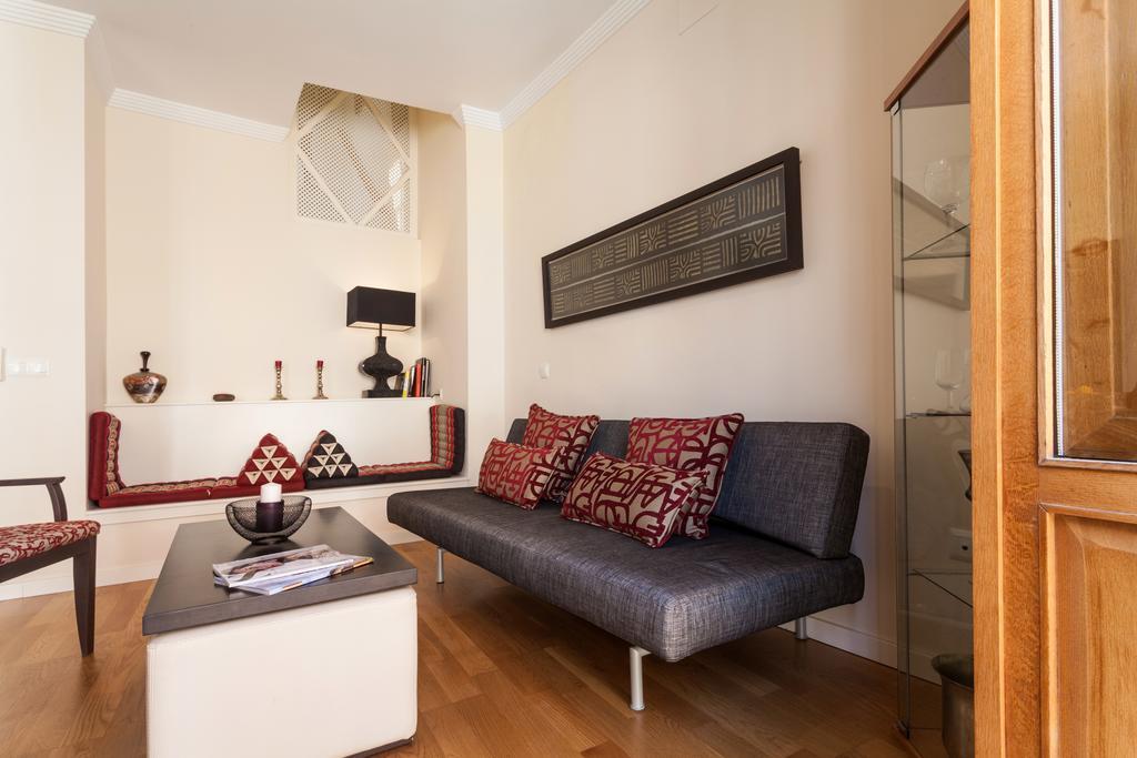 City Rooftop Paradise - Space Maison Apartments Seville Room photo