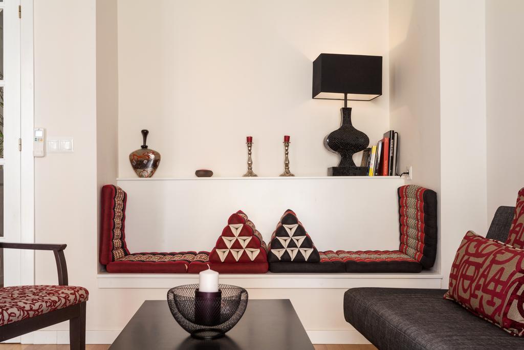 City Rooftop Paradise - Space Maison Apartments Seville Room photo