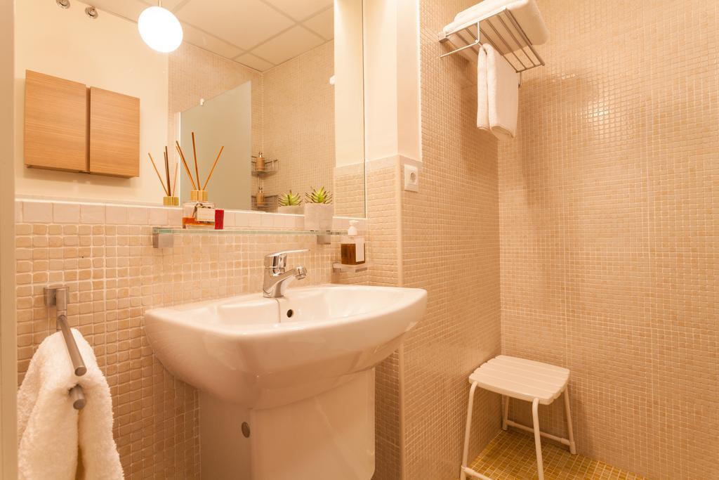 City Rooftop Paradise - Space Maison Apartments Seville Room photo