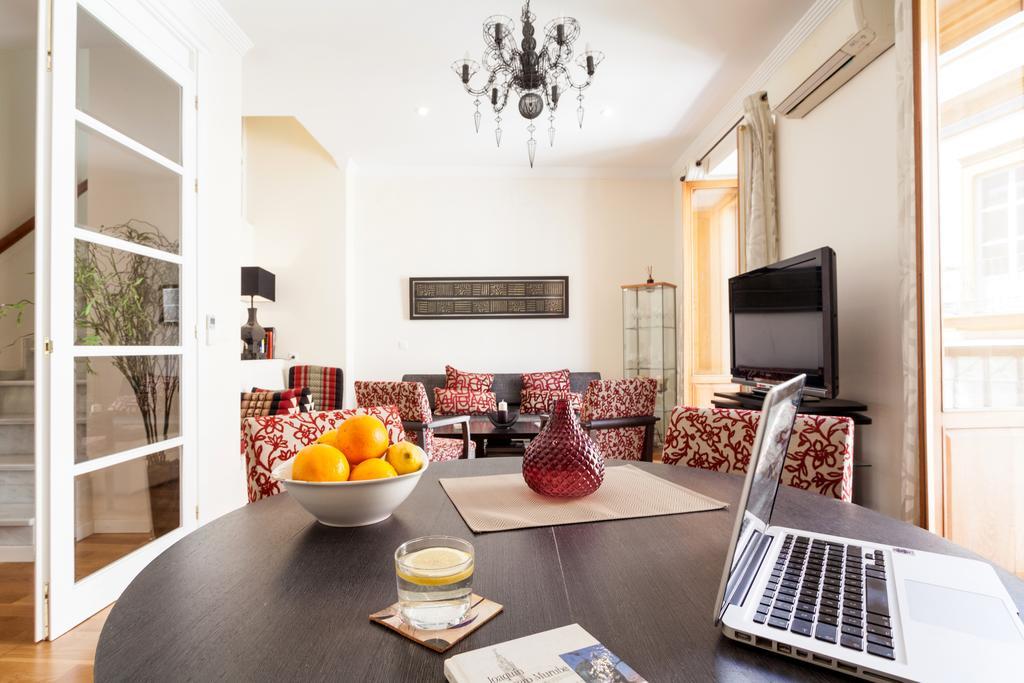 City Rooftop Paradise - Space Maison Apartments Seville Room photo