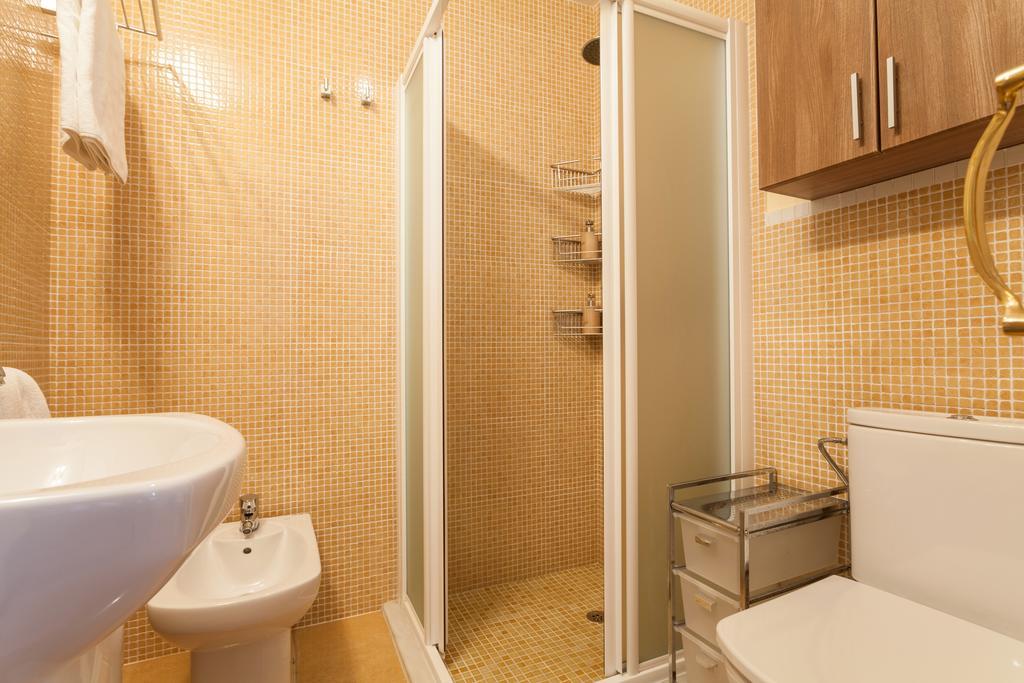 City Rooftop Paradise - Space Maison Apartments Seville Room photo